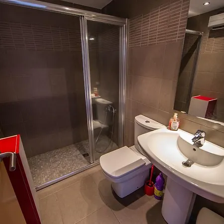 Studio Penthouse شقة *
